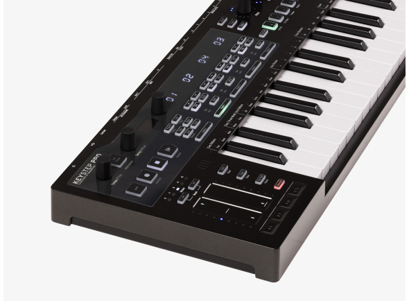 arturia-keystep-pro-chroma_65a17829dd831.jpg