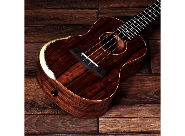 Barnes & Mullins Concert Ukulele Walnut 