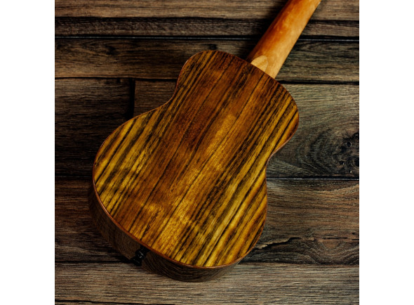 Barnes & Mullins Soprano Ukulele Walnut