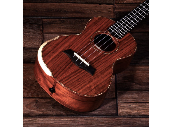 Barnes & Mullins Tenor Ukulele Walnut