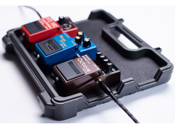 <b>BOSS BCB-30X Pedalboard para Pedais Compactos de Efeitos para Guitarra Elétrica e Baixo, Loopers Loop stations</b>