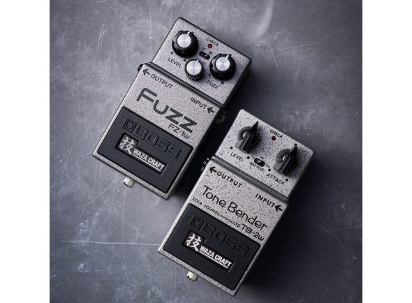 <b>BOSS FZ-1W Pedal FUZZ Edição Especial WAZA CRAFT</b>