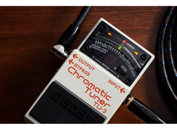 <b>BOSS TU-3 Pedal Afinador Cromático Guitarra Baixo Contrabaixo visor LED BEST-SELLER</b>