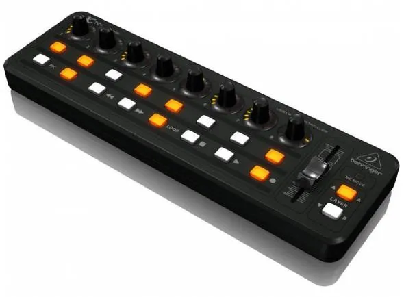 behringer-interface-aud-x-touch-mini_595a5f37f3369.webp