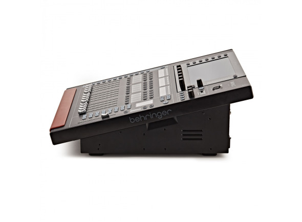 behringer-wing-compact_6908e19bcb298.jpg