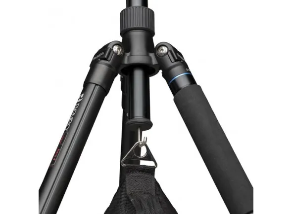 benro-a2883f-reverse-folding-aluminum-travel-tripod-with-s4pro-fluid-video-head_5f3bb5af50d20.webp