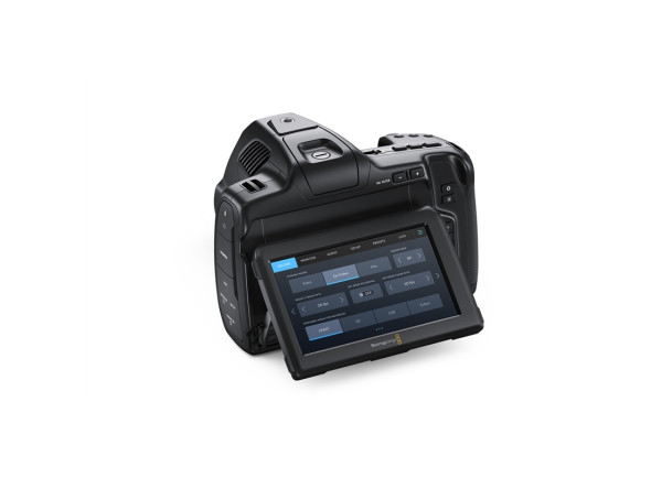 blackmagic-design-pocket-cinema-camera-6k-pro_6914991e47d1e.jpg