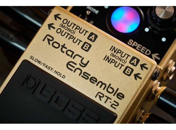 <b>BOSS RT-2 Pedal Compacto Rotary Ensemble</b>