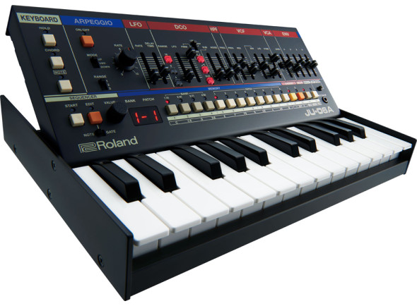 <b>PACK ICONIC SYNTH Roland JU-06A + KEYBOARD ROLAND K-25M</b>