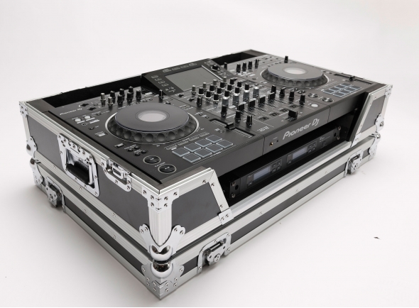 dj-controller-case-xdj-xz-19_5e71ed8ad2d6f.jpg