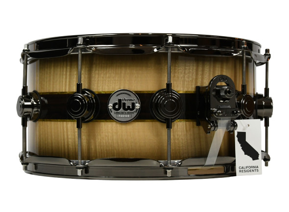 dw-collectors-series-6-piece-shell-pack-candy-black-burst-over-sycamore-with-ziricote-inlay_68f0b2950b6ef.jpg