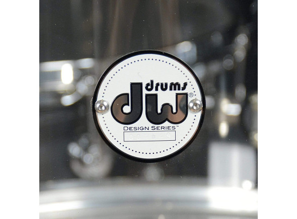 dw-drums-14x06-design-acrylic-snare-drum-ddac0614sscl_67e3efc8cdbf6.jpg