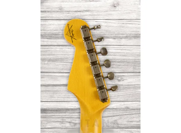 fender-1957-faded-aged-daphne-blue-relic_608c0eb586043.webp