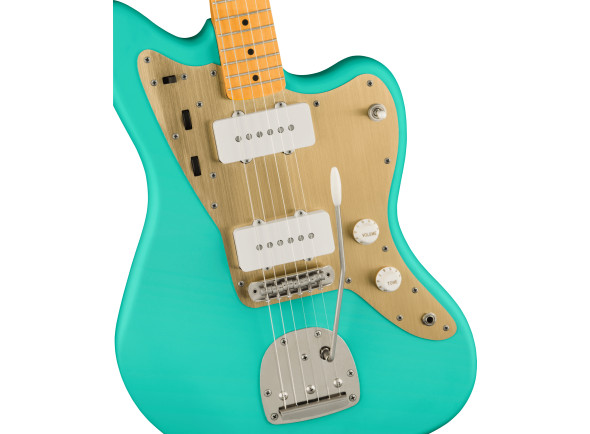 fender-40th-anniversary-jazzmastervintage-edition-maple-fingerboard-gold-anodized-pickguard-satin-sea-foam-green_62cc4b4b66184.jpg