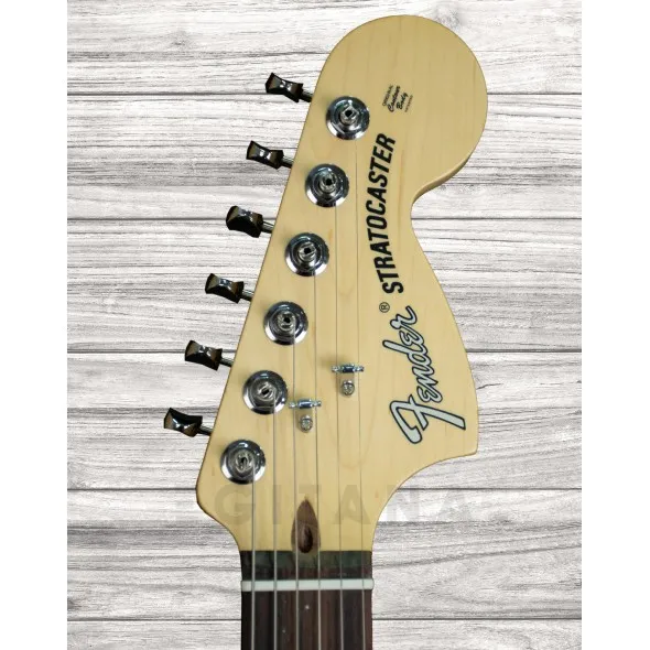 fender-american-perf-strat-rw-aw-_5f64bdaf2731d.webp