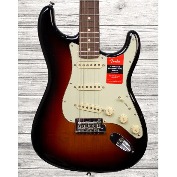 fender-american-pro-stratocaster-rw-3-color-sunburst_5f1e9eb522778.webp