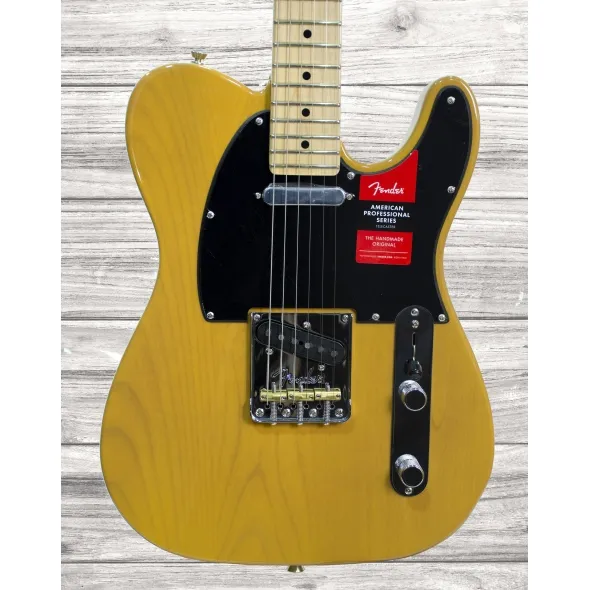 fender-american-pro-telecaster-mn-butterscotch-blonde_5e6bc145ac72d.webp