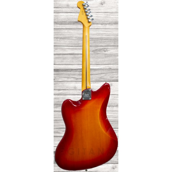 fender-american-ultra-jazzm-mn-prb_5ef235c2235d9.jpg