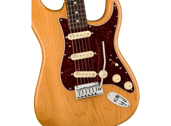 fender-american-ultra-strat-rw-aged-natural_5ee7817c08ebc.webp