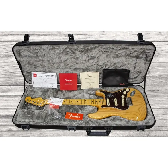 fender-american-ultra-stratocaster-mn-aged-natural_5f15ced25c78b.webp