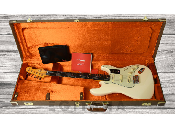 fender-american-vintage-ii-1961-rosewood-fingerboard-olympic-white_635662f8deab9.jpg