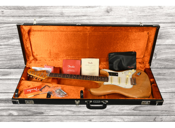 fender-american-vintage-ii-1973-rosewood-fingerboard-aged-natural_64c7dc91d2170.jpg