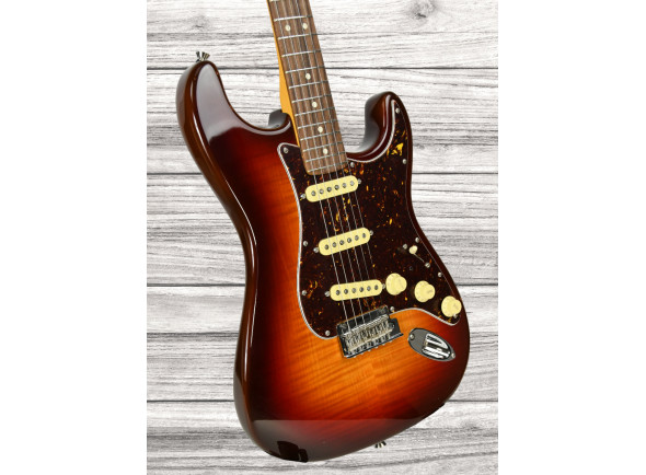 fender-anniv-am-pro-ii-strat-rw-cm_66754f7b96274.jpg