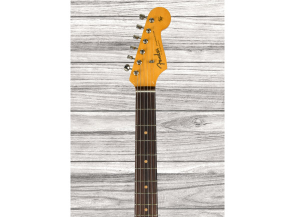 fender-av-ii-61-strat-rw-frd_66560c408c73f.jpg