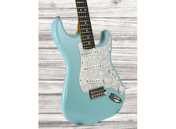 fender-cory-wong-strat-daphne-blue-edicao-limitada_65d7780c1304a.jpg