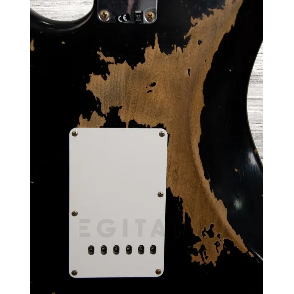 fender-custom-shop-1960-stratocaster-heavy-relic-rw-aged-black_5f3fdf853993a.webp