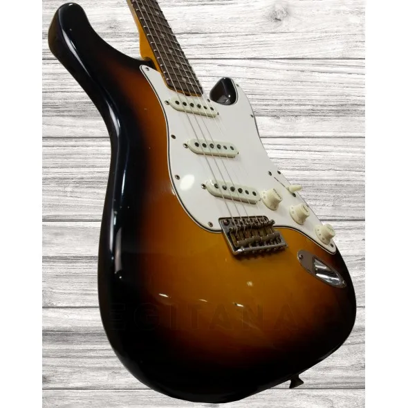 fender-custom-shop-1964-stratocaster-journeyman-relic-faded-3-colour-sunburst_5f1b0cede943d.webp