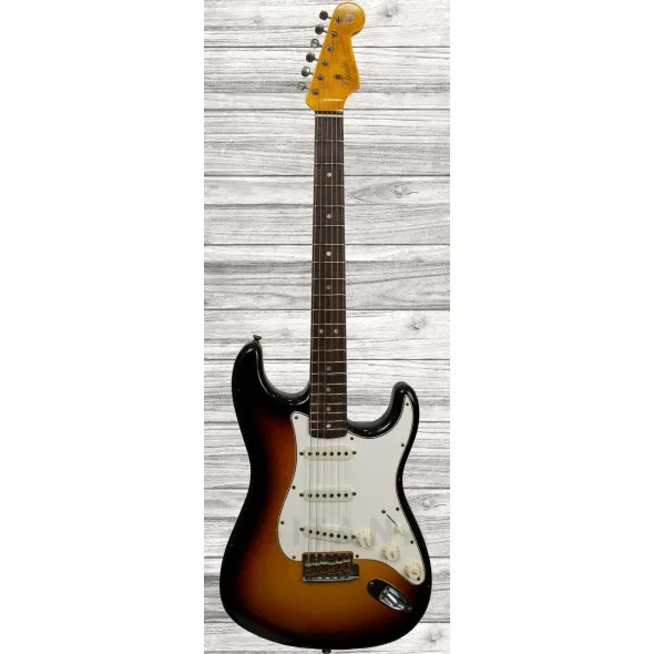 fender-custom-shop-1964-stratocaster-journeyman-relic-faded-3-colour-sunburst_5f1b0da0eff64.webp