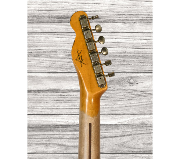 fender-custom-shop-59-telecaster-custom-relic-maple-neck-wide-fade-chocolate-3-colour-sunburst_641c7c1ca849a.jpg