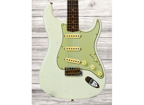 fender-custom-shop-64-stratocasterjourneyman-relic-aged-olympic-white_66e30c95925cf.jpg