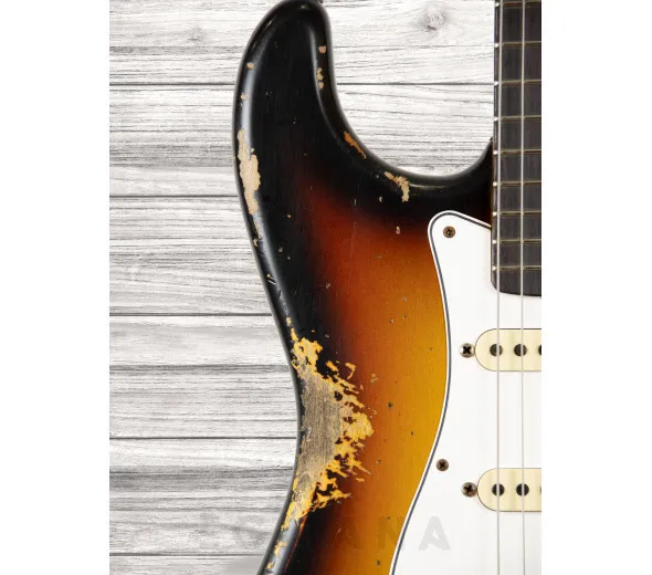 fender-custom-shop-67-stratocaster-heavy-relic-faded-aged-3-colour-sunburst_609d547590da2.webp