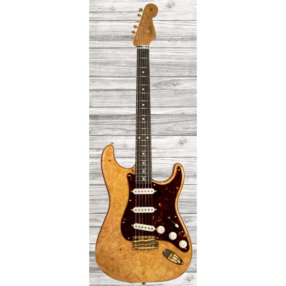 fender-custom-shop-artisan-maple-burl-stratocaster-aged-natural_5f60c6db877f4.jpg