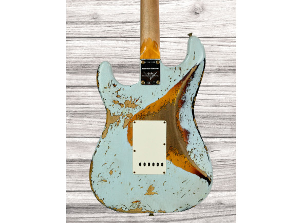 fender-custom-shop-limited-edition-61-strat-super-heavy-realic-sonic-blue-3-color-sunburst_67af589279104.jpg