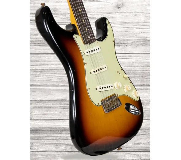 fender-custom-shop-limited-edition-62-63-journeyman-relic-rw-aged-3-color-sunburst_6047bb2c126b5.webp