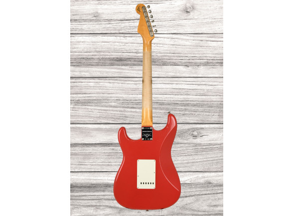 fender-custom-shop-limited-edition-63-stratocaster-journeyman-relic-aged-fiesta-red_69aefa602871d.jpg