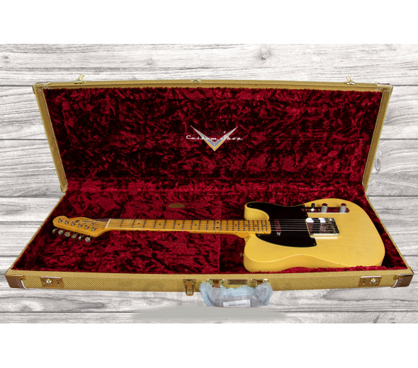 fender-custom-shop-ltd-70th-anniversary-broadcaster-journeyman-relic-nocasterr-blonde_6087db5054ab7.jpg