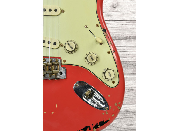 fender-custom-shop-michael-landau-63-relicstratfr_6929cc13ac9f5.jpg
