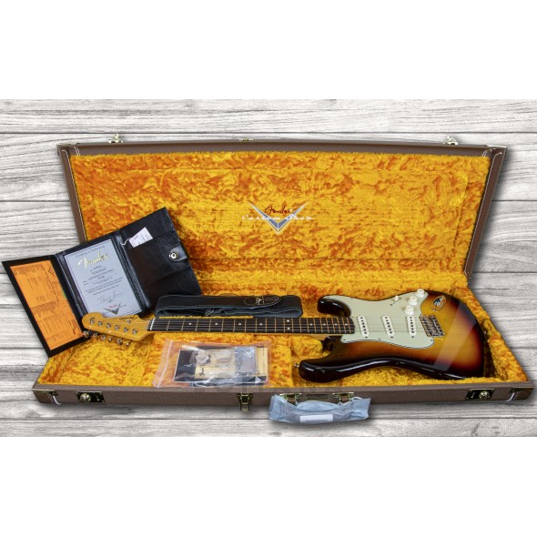 fender-custom-shop-strat-1959-vintage-custom-nos-rw-ch-3tsb_5f8833139dd82.jpg