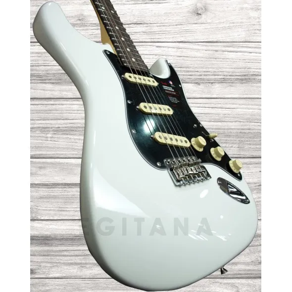 fender-fender-am-perf-strat-rw-aw_5f64c1f855808.webp