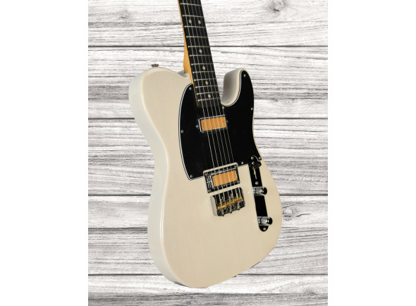 fender-gold-foil-telecaster-eb-wbl_6436c36b6dba8.jpg