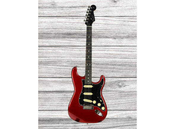 fender-limited-edition-american-professional-ii-ebony-fingerboard-black-headstock-candy-apple-red_65d8879e96bf6.jpg