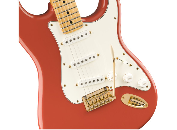 fender-limited-edition-player-maple-fingerboard-fiesta-red-gold-hardware_65c50cdb80e76.jpg