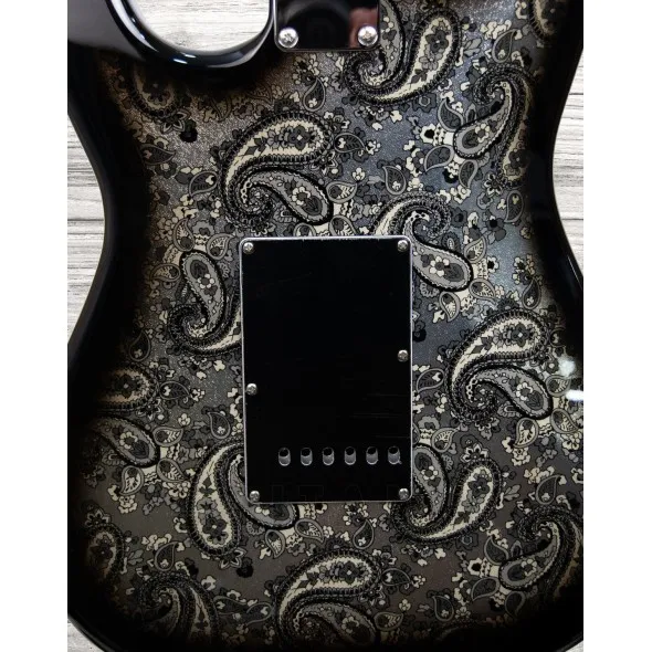 fender-ltd-japan-strat-black-paisley_5f3ab3b72a0c6.webp