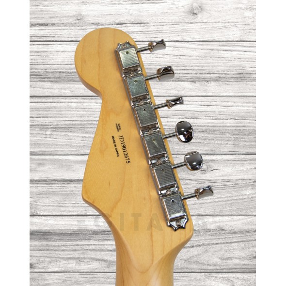 fender-mij-2019-ltd-stratocaster-hss-rw-sapphire-blue-trans_5f3a87cdef476.jpg