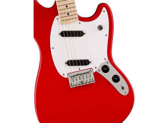 fender-squier-sonic-mustang-maple-fingerboard-white-pickguard-torino-red_6454be833b197.jpg