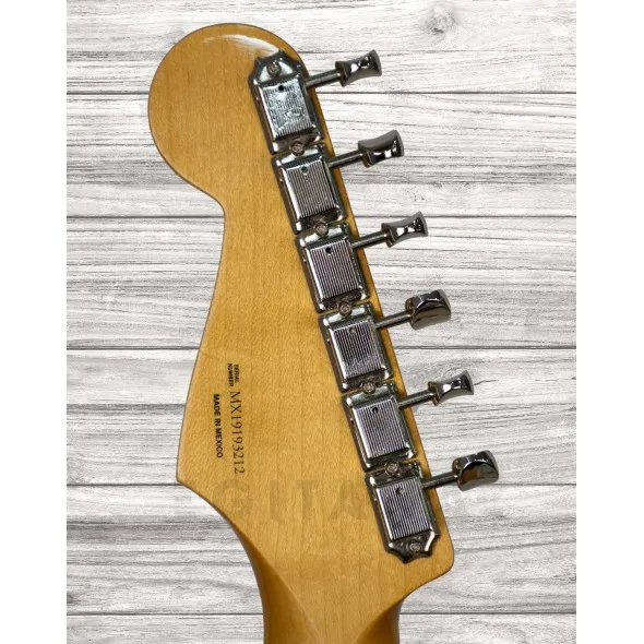 fender-vintera-50s-strat-mn-sfg_5f1715221c270.webp